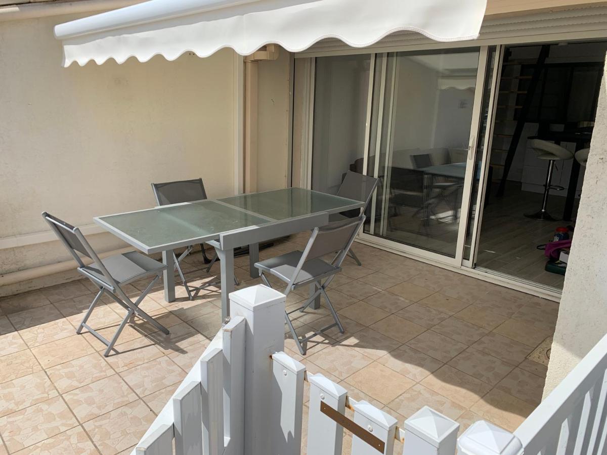 Marina Love Agde Exterior foto